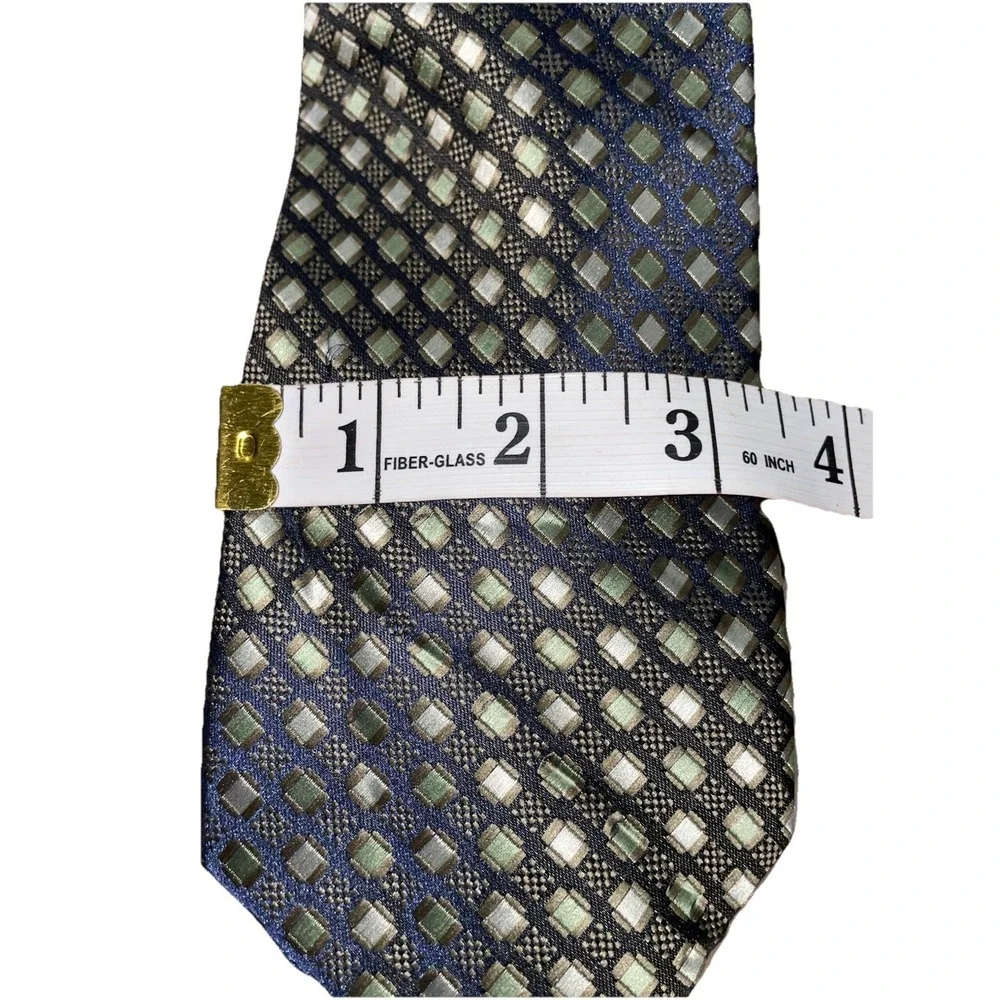 Mens Van Heusen Necktie Metallic Geometric Patterned Polyester Neck Tie Handmade